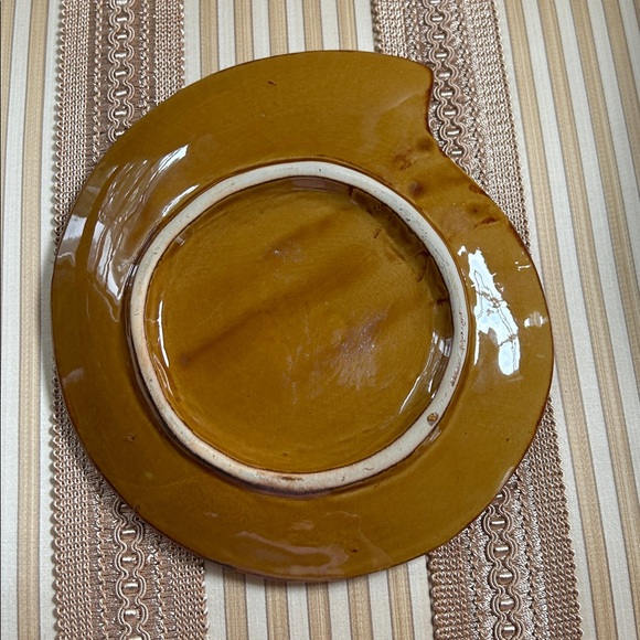 Ceramic Snail Shell Plate - Picture 2 of 2